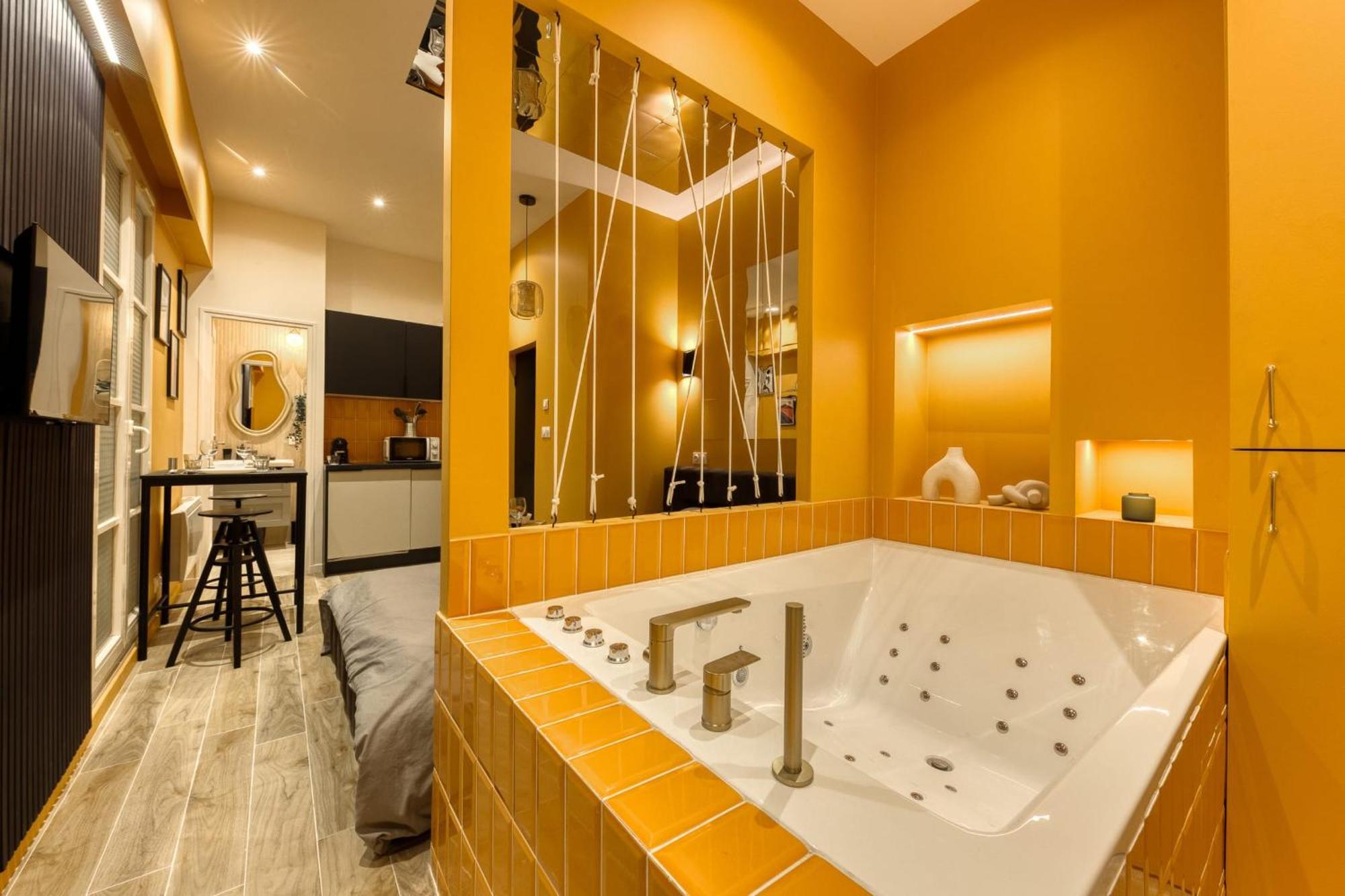 Deluxe Spa Suite Caramel Sweetness Melun Exteriér fotografie